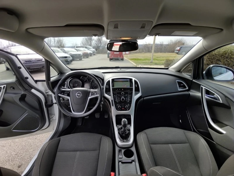 Opel Astra 1.6iTURBO SPORT* 180к.с* SWISS* , снимка 11 - Автомобили и джипове - 48214806