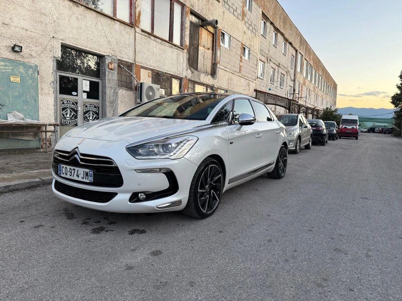 Citroen DS5 2.0 HDI Hybrid4 SportChic, снимка 7 - Автомобили и джипове - 47412233