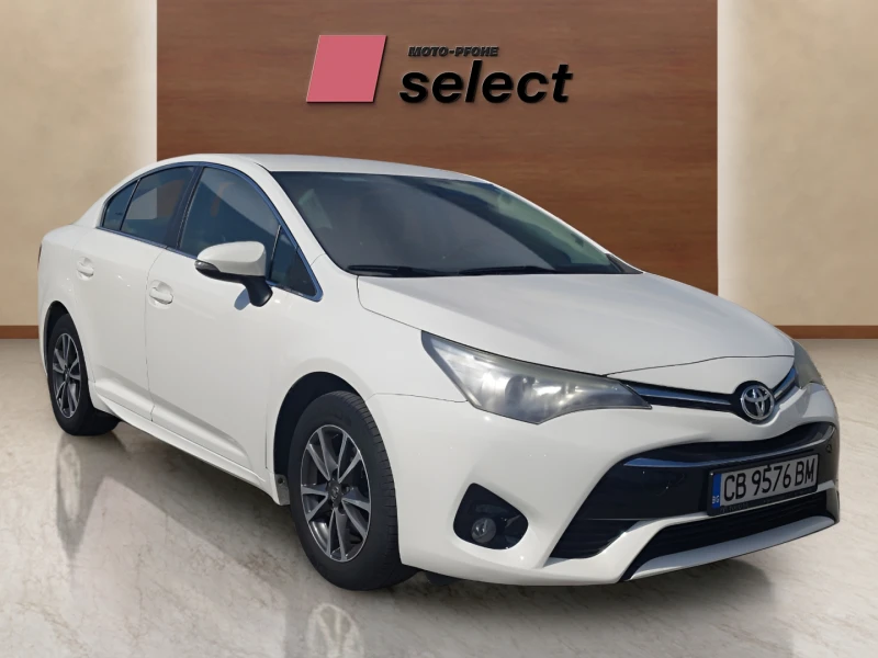 Toyota Avensis 1.6 i, снимка 2 - Автомобили и джипове - 48100601