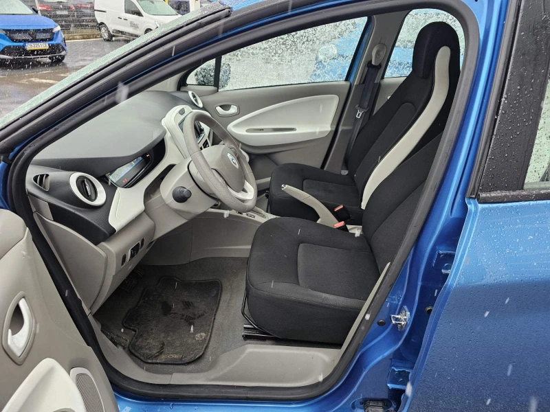 Renault Zoe 42 kWh Z.E. 100% electric, снимка 11 - Автомобили и джипове - 48316896