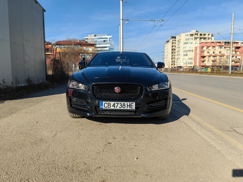 Jaguar XE  R SPORT 35 T AWD