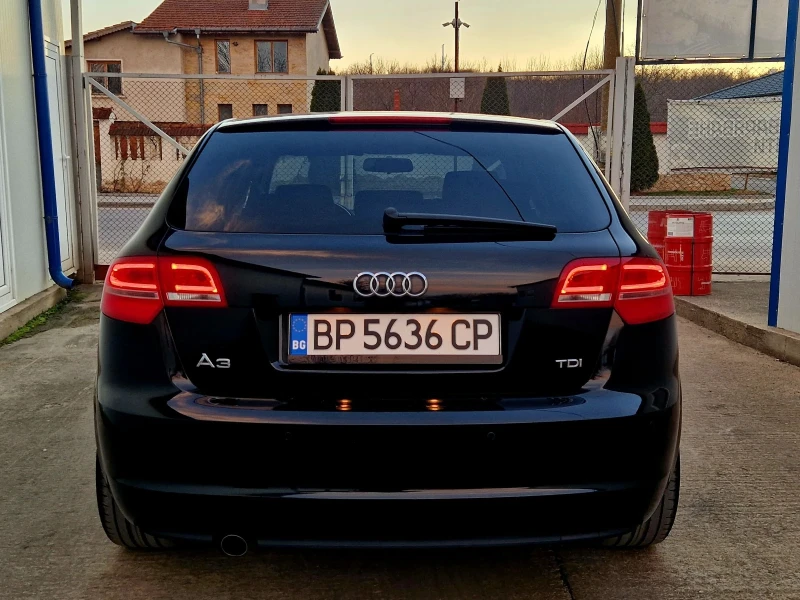 Audi A3 1.6TDI Sportback, снимка 6 - Автомобили и джипове - 49493163