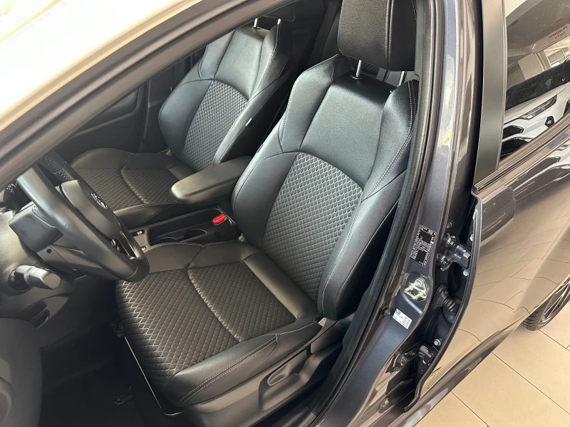 Toyota Yaris Bitone, Head-up , снимка 7 - Автомобили и джипове - 49928545