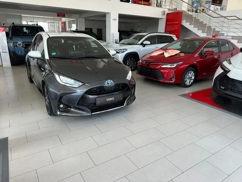 Toyota Yaris Bitone, Head-up , снимка 6 - Автомобили и джипове - 49928545