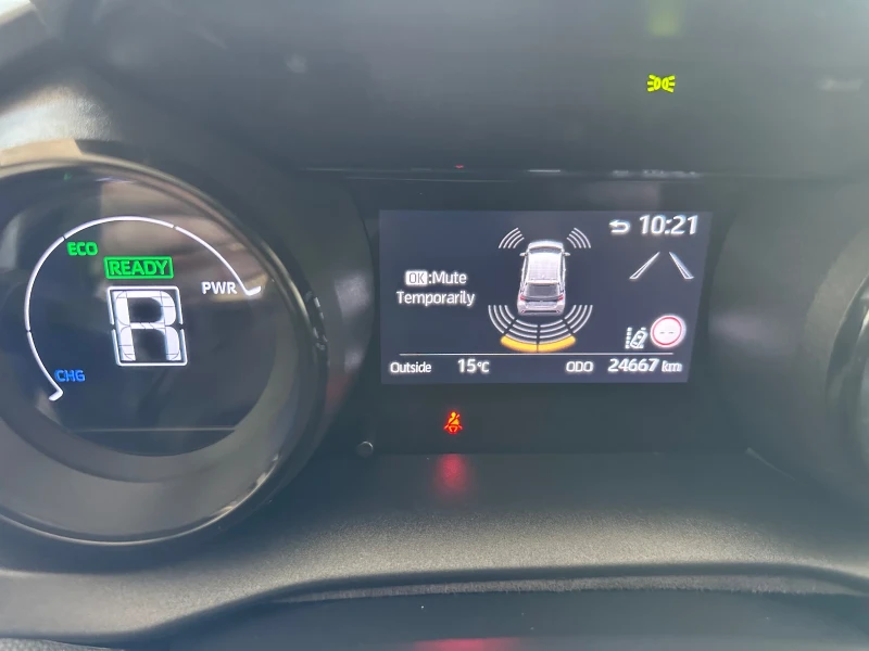 Toyota Yaris Bitone, Head-up , снимка 16 - Автомобили и джипове - 49928545