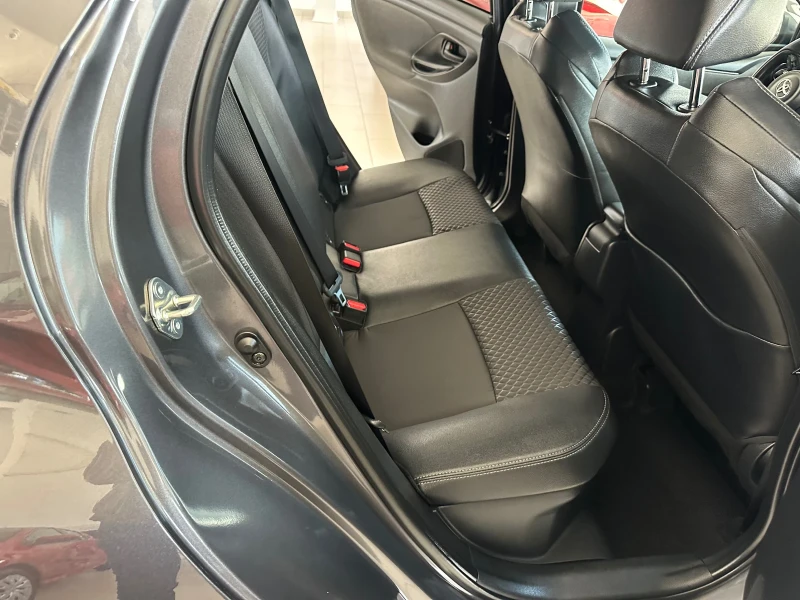 Toyota Yaris Bitone, Head-up , снимка 9 - Автомобили и джипове - 49928545