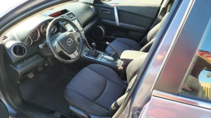Mazda 6, снимка 10 - Автомобили и джипове - 52748551
