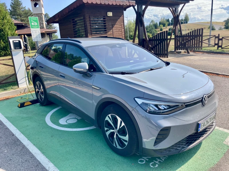 VW ID.4, снимка 2 - Автомобили и джипове - 52182298