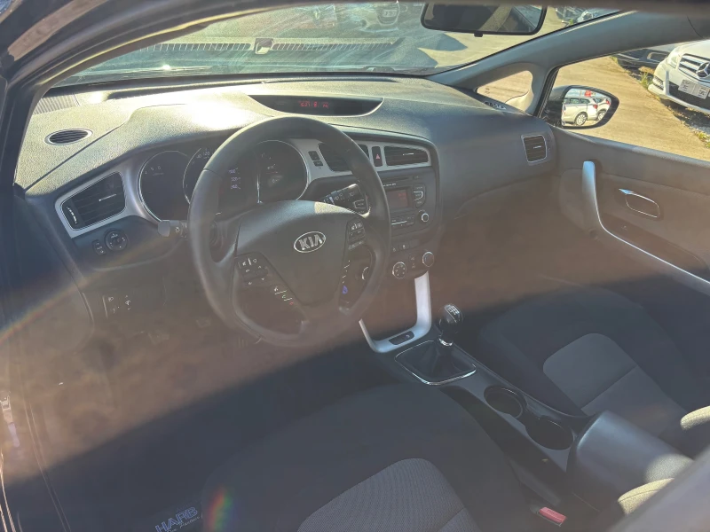 Kia Ceed, снимка 7 - Автомобили и джипове - 52214348