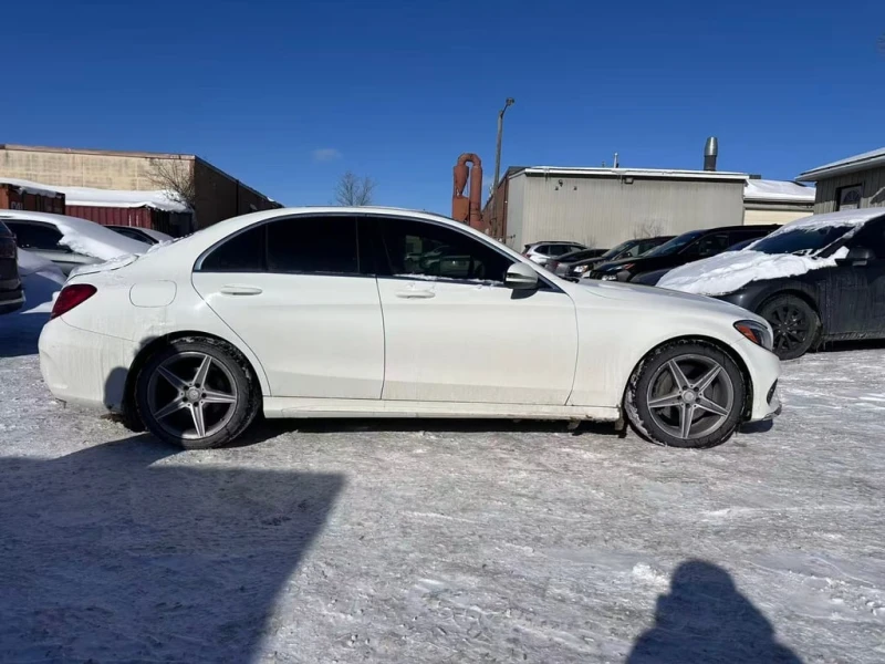 Mercedes-Benz C 300 * CARFAX * БЕЗ ПЪРВОНАЧАЛНА ВНОСКА, снимка 3 - Автомобили и джипове - 53206837