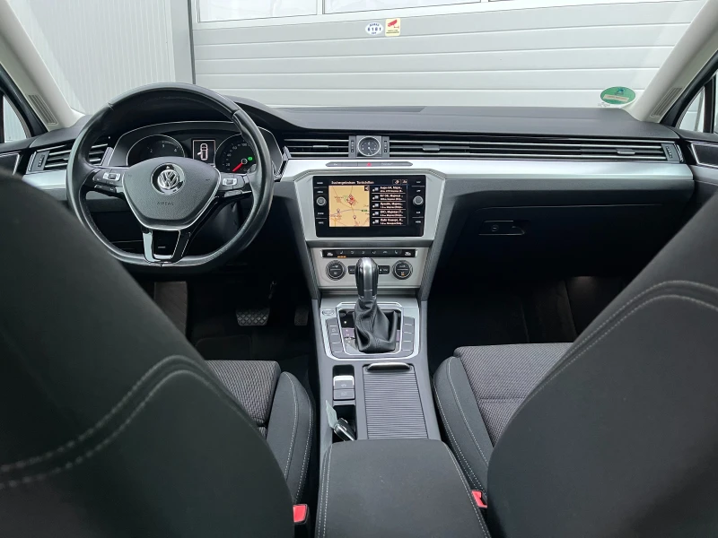 VW Passat 2.0 TDI DSG-автоматик TUV, зимни и летни гуми с дж, снимка 10 - Автомобили и джипове - 53535914