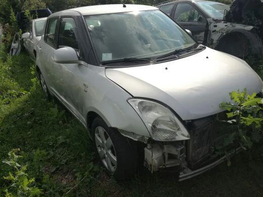 Suzuki Swift 1.3 ddis, снимка 1 - Автомобили и джипове - 22042788