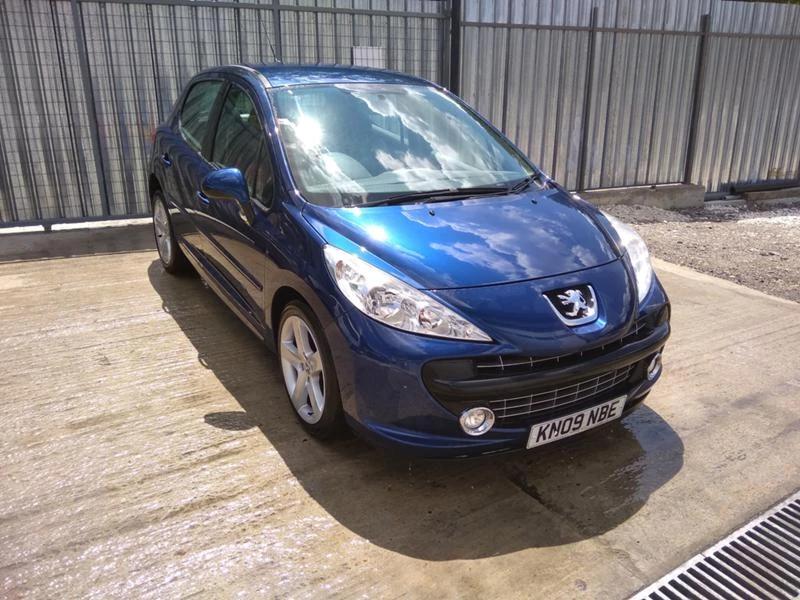 Peugeot 207 1.4 16v 95 к.с., снимка 2 - Автомобили и джипове - 47180949