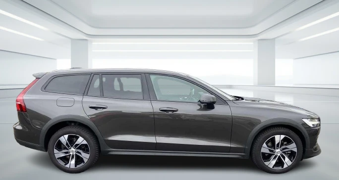 Volvo V60 Cross Country B4 AWD = Ultimate =  | Mobile.bg   4