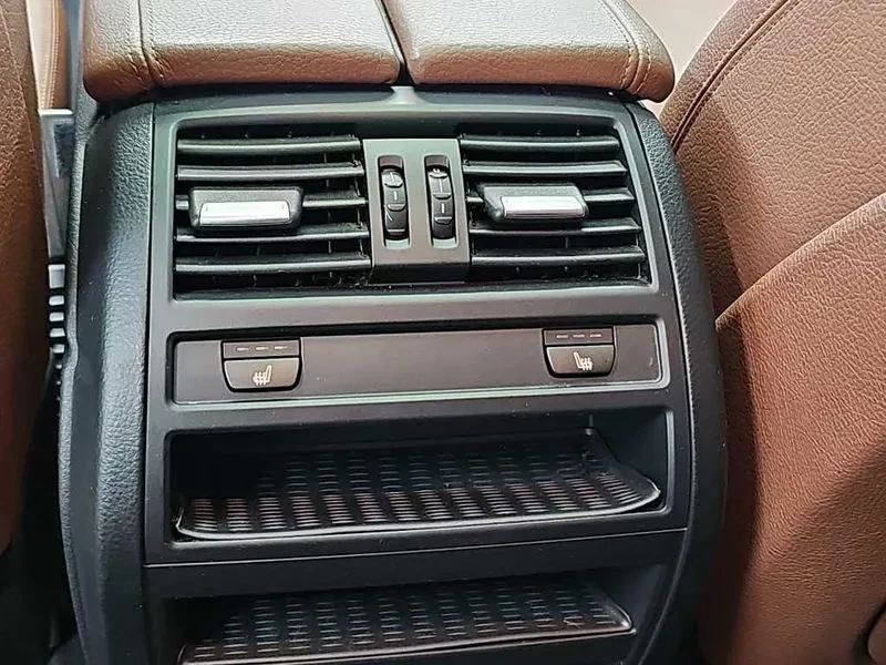 BMW 528 I xDrive M Aerodynamics - САМО 30% АВАНС, снимка 13 - Автомобили и джипове - 55803158