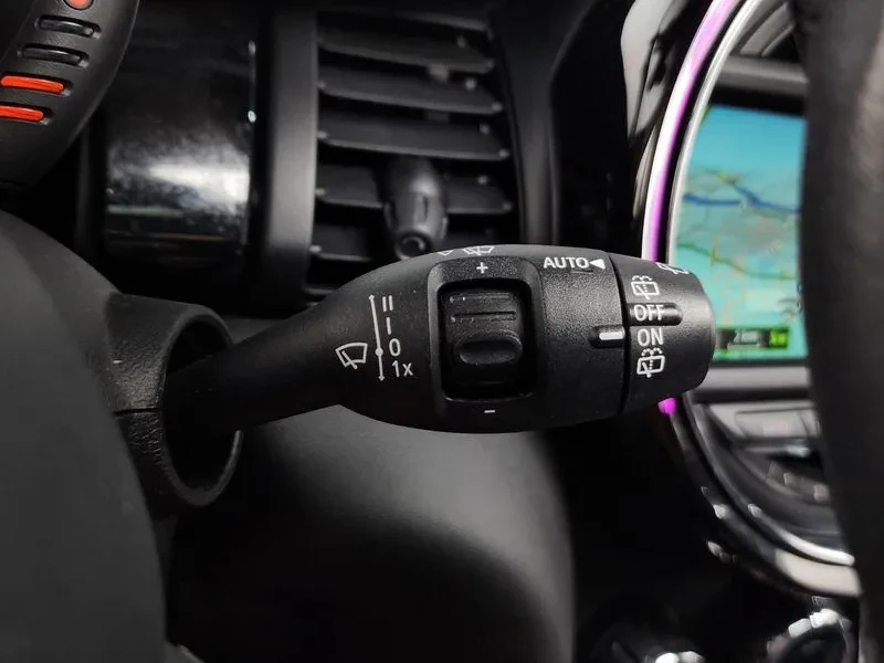 Mini Cooper High 3Rd Generation, снимка 15 - Автомобили и джипове - 55901323