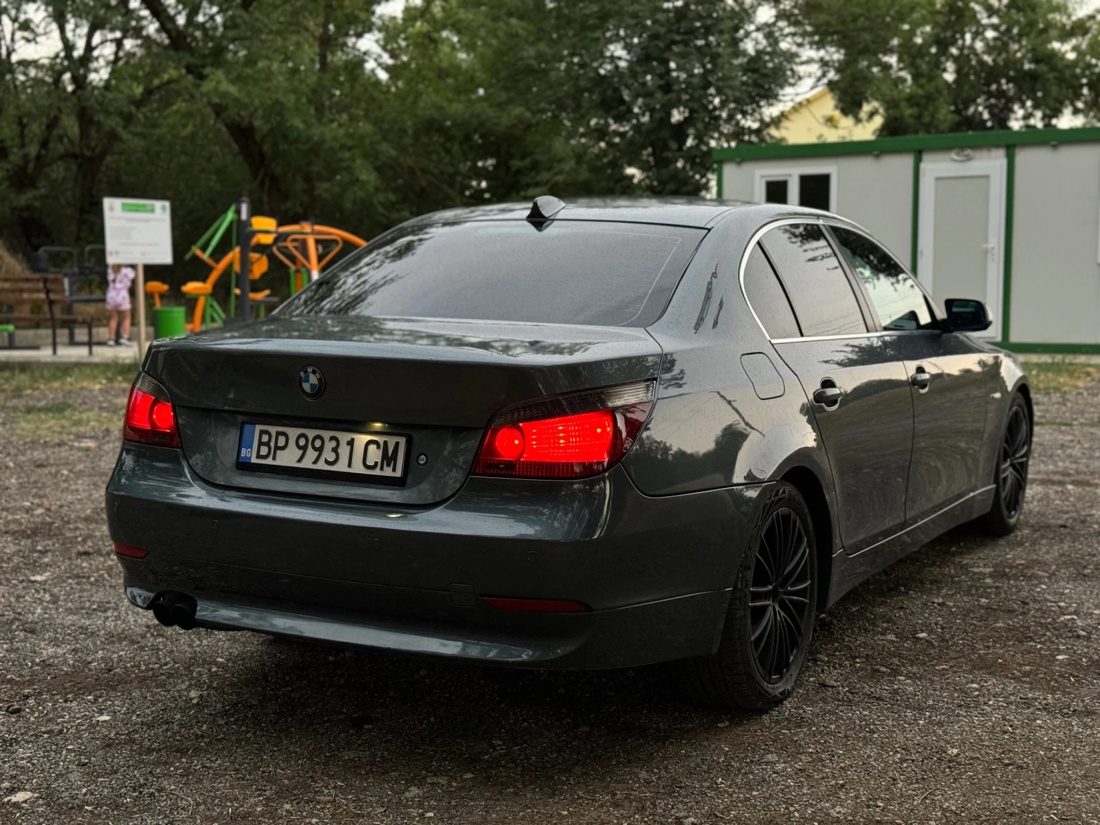 BMW 530 3.0 E60 - изображение 4