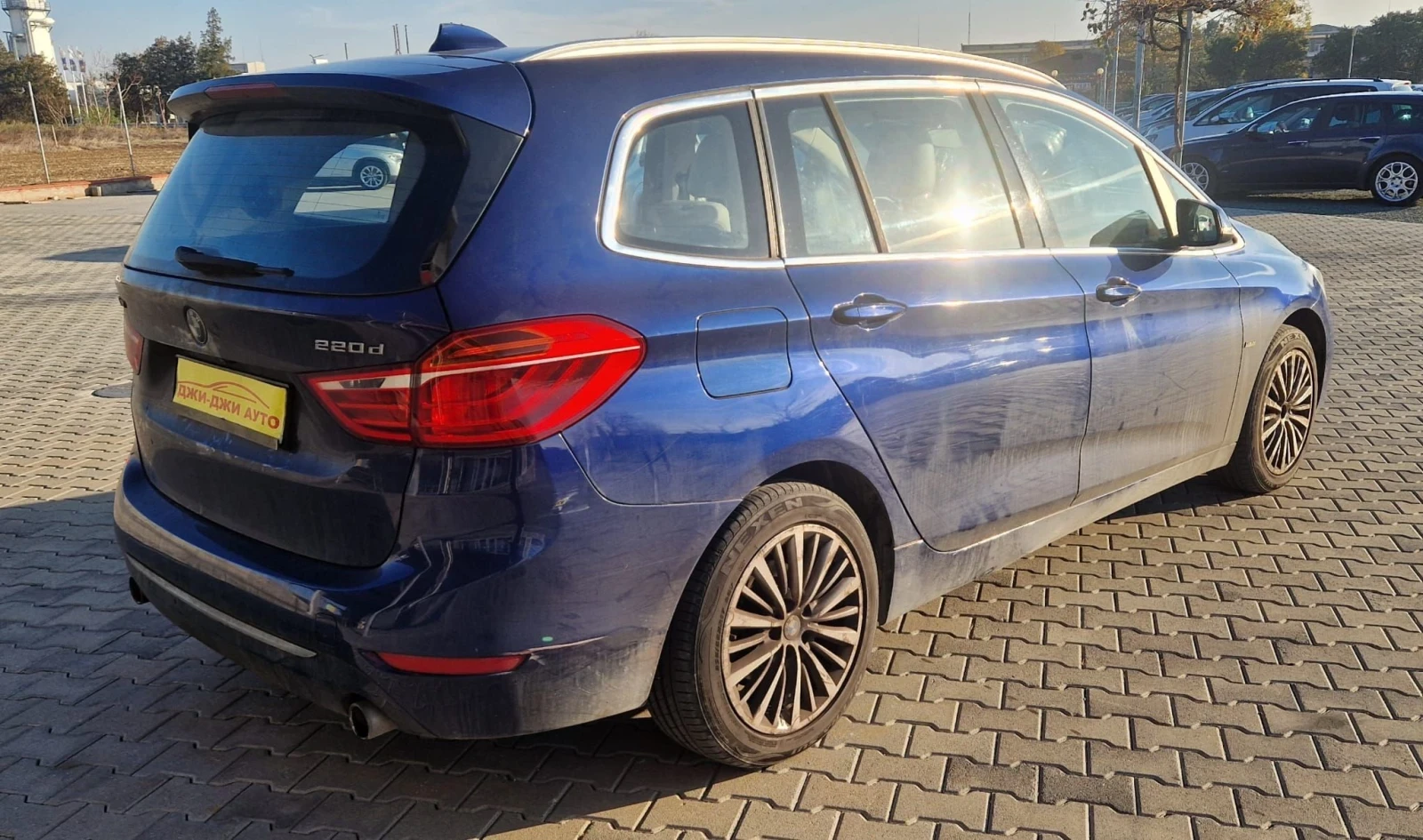 BMW 2 Gran Tourer 2.0X.DRIVE 7местна - изображение 4