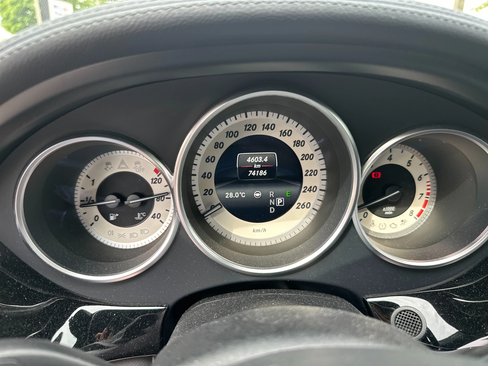 Mercedes-Benz CLS 550 FACELIFT* CARFAX* ОПЦИЯ ЗА ФИНАНСИРАНЕ*  - изображение 9