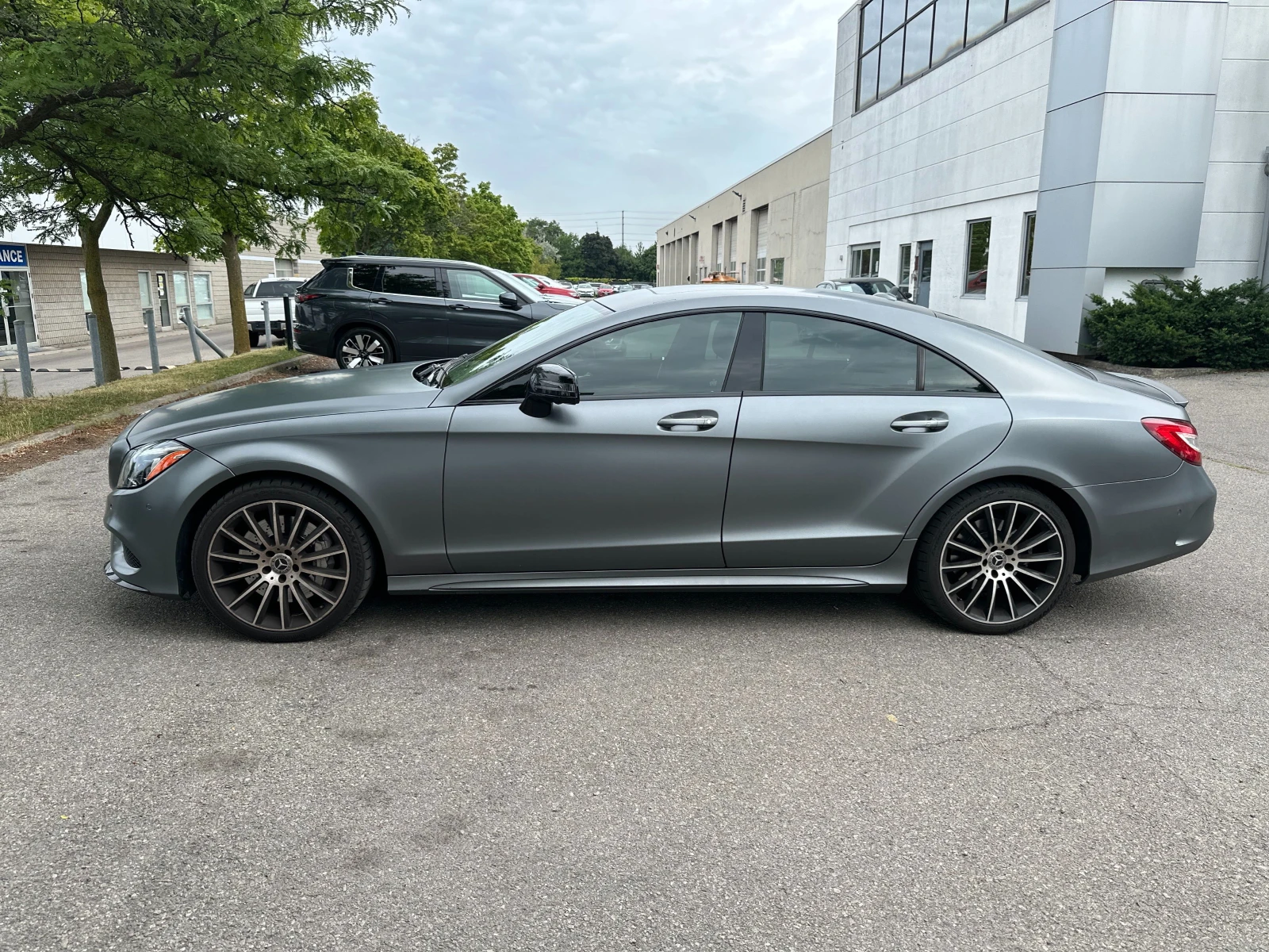 Mercedes-Benz CLS 550 FACELIFT* CARFAX* ОПЦИЯ ЗА ФИНАНСИРАНЕ*  - изображение 3