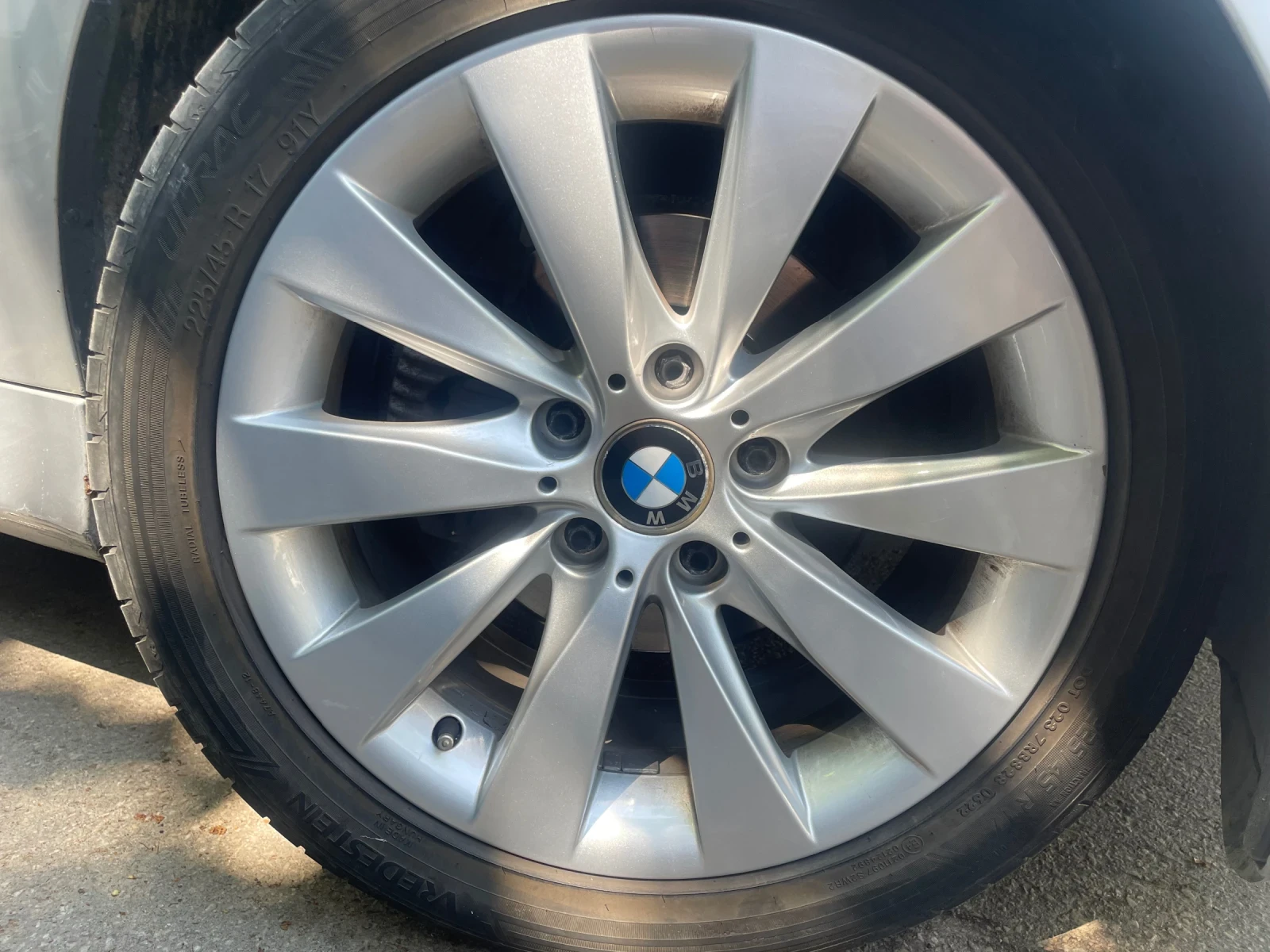 BMW 320  - изображение 9