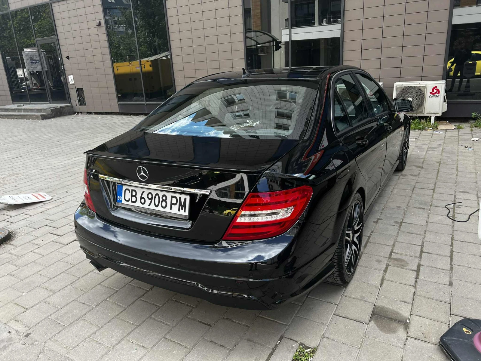 Mercedes-Benz C 250 AMG 1.8 Turbo - изображение 4