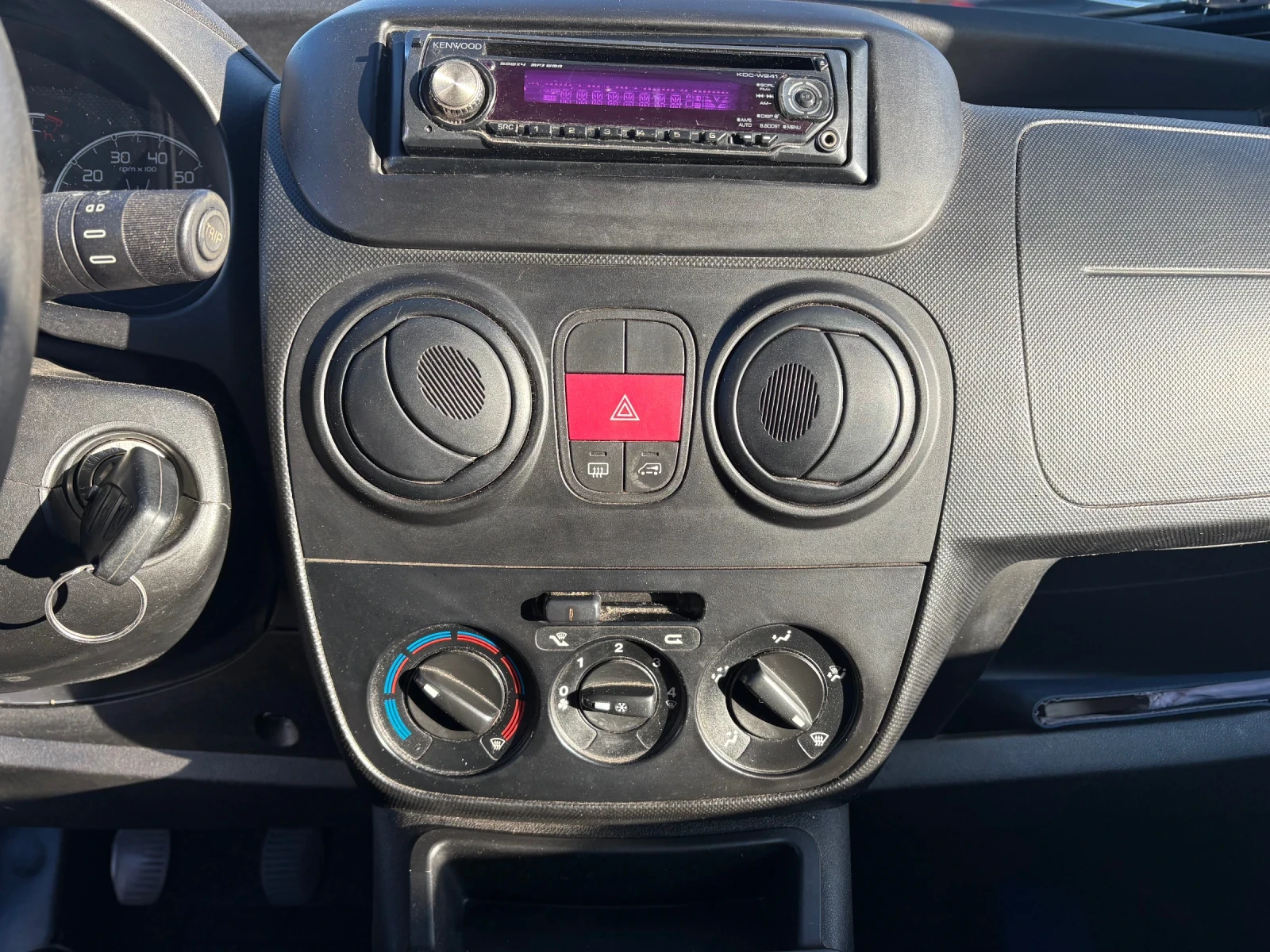 Peugeot Bipper 1.3d 75hp  | Mobile.bg   12