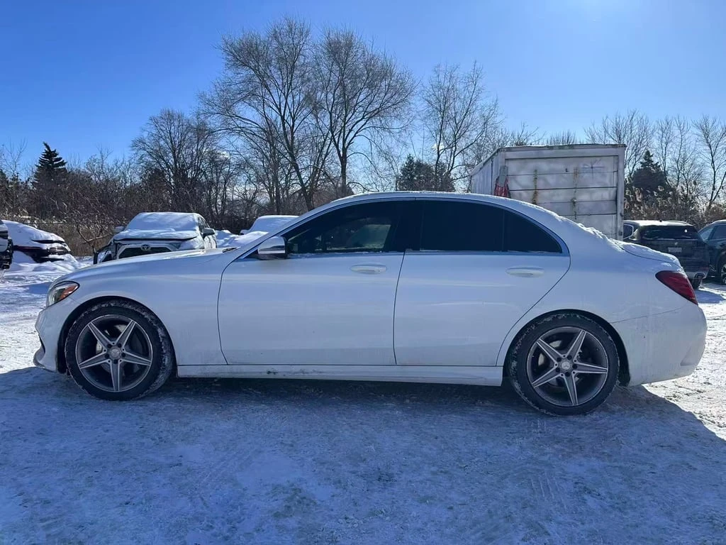 Mercedes-Benz C 300 * CARFAX * БЕЗ ПЪРВОНАЧАЛНА ВНОСКА - изображение 2