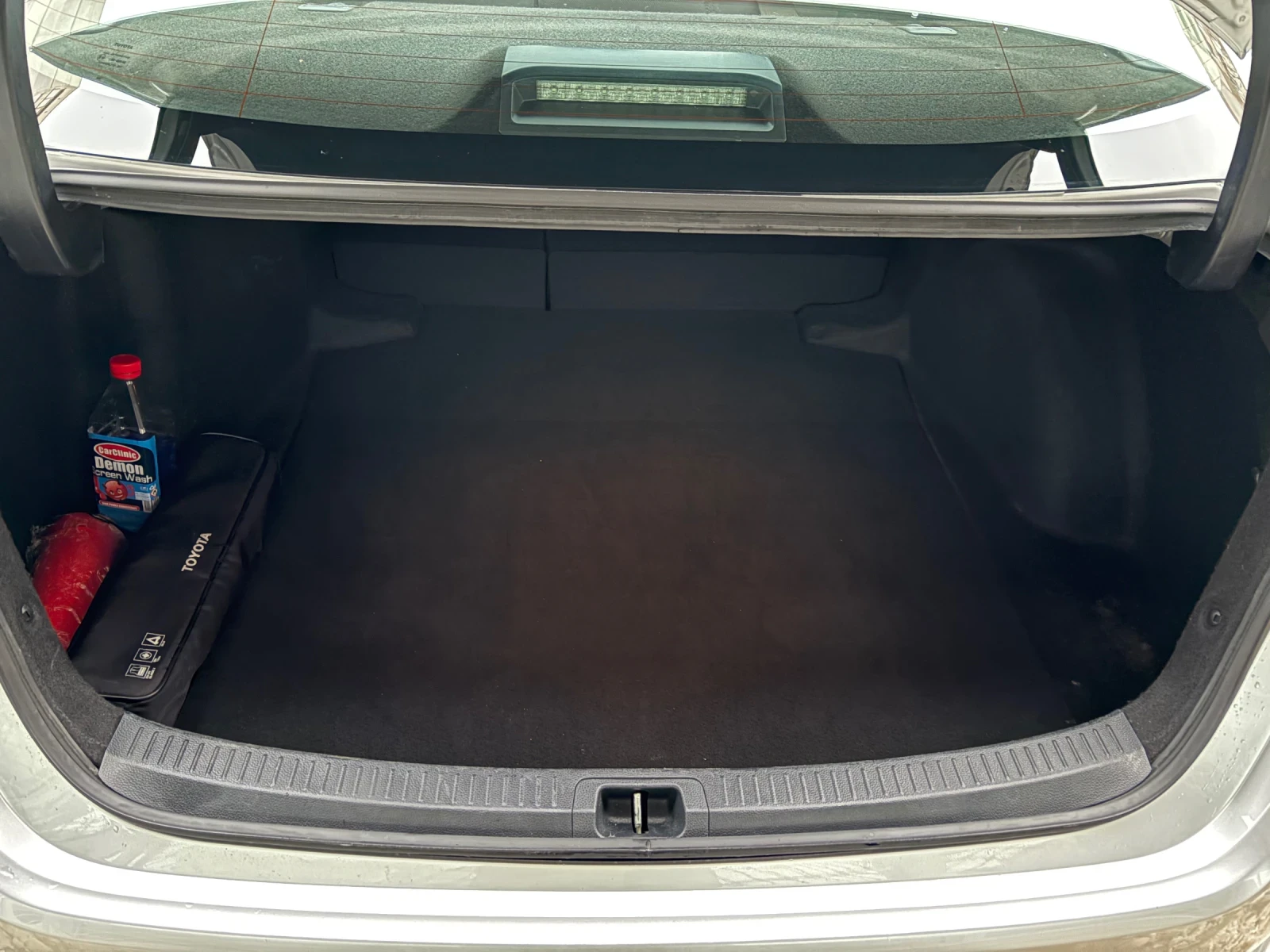 Toyota Corolla Hybrid Executive - �������� �� 2032 �. | Mobile.bg � ����������� 15