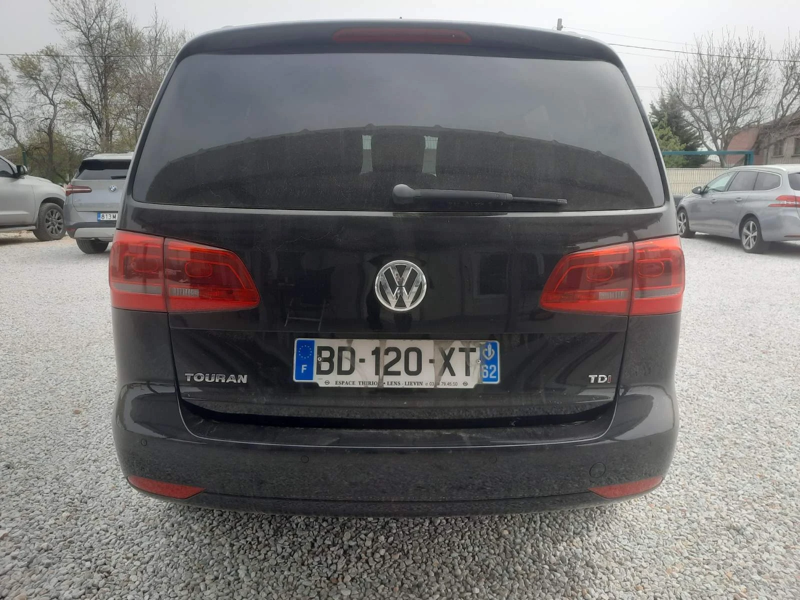 VW Touran 1.6, снимка 8 - Автомобили и джипове - 54259167