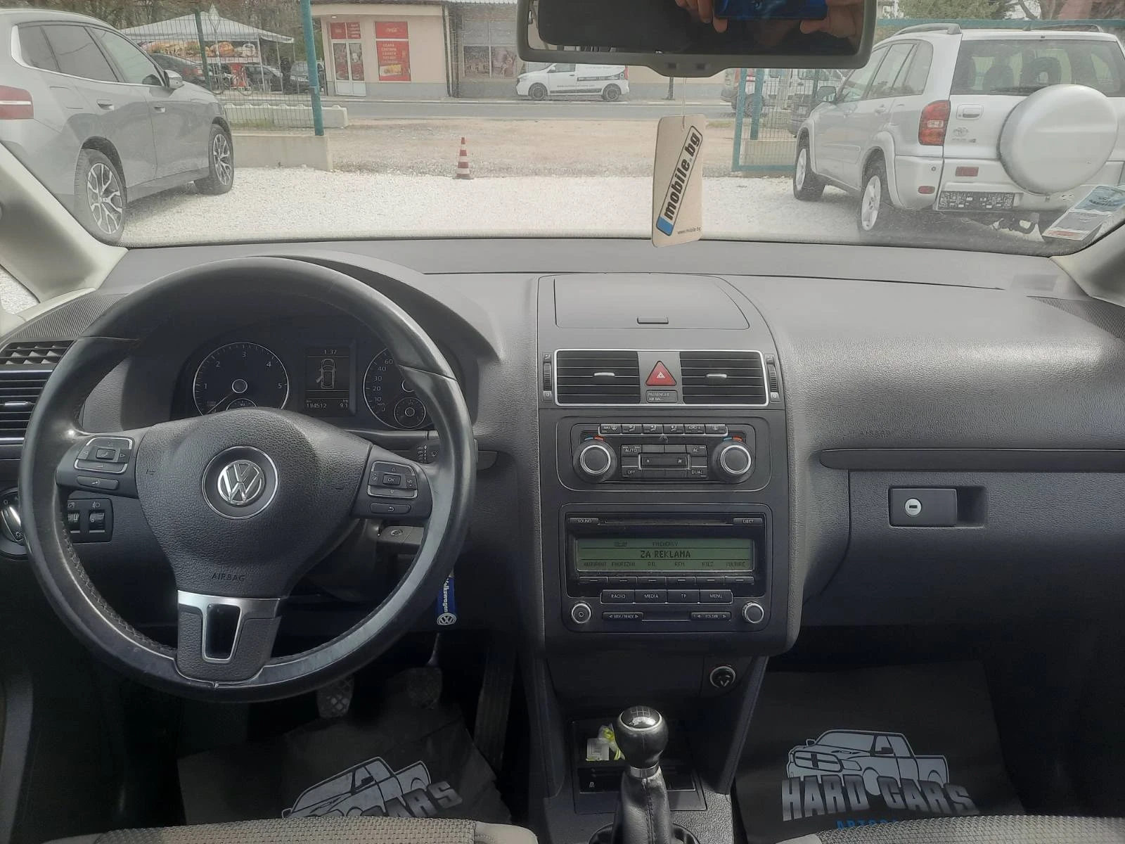 VW Touran 1.6, снимка 6 - Автомобили и джипове - 54259167