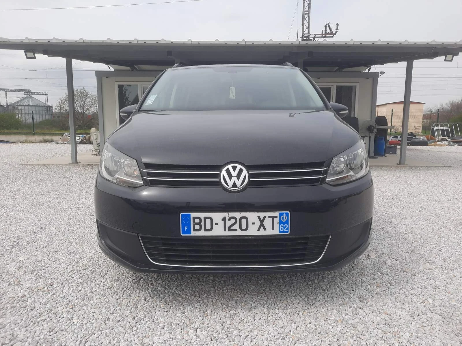 VW Touran 1.6, снимка 5 - Автомобили и джипове - 54259167