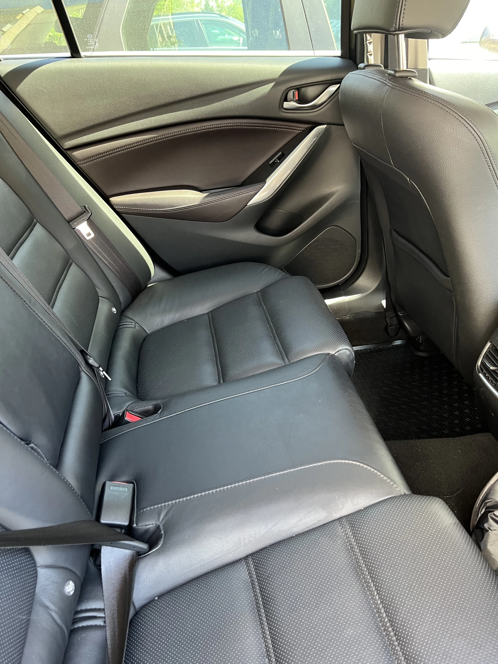 Mazda 6, снимка 10 - Автомобили и джипове - 54272090