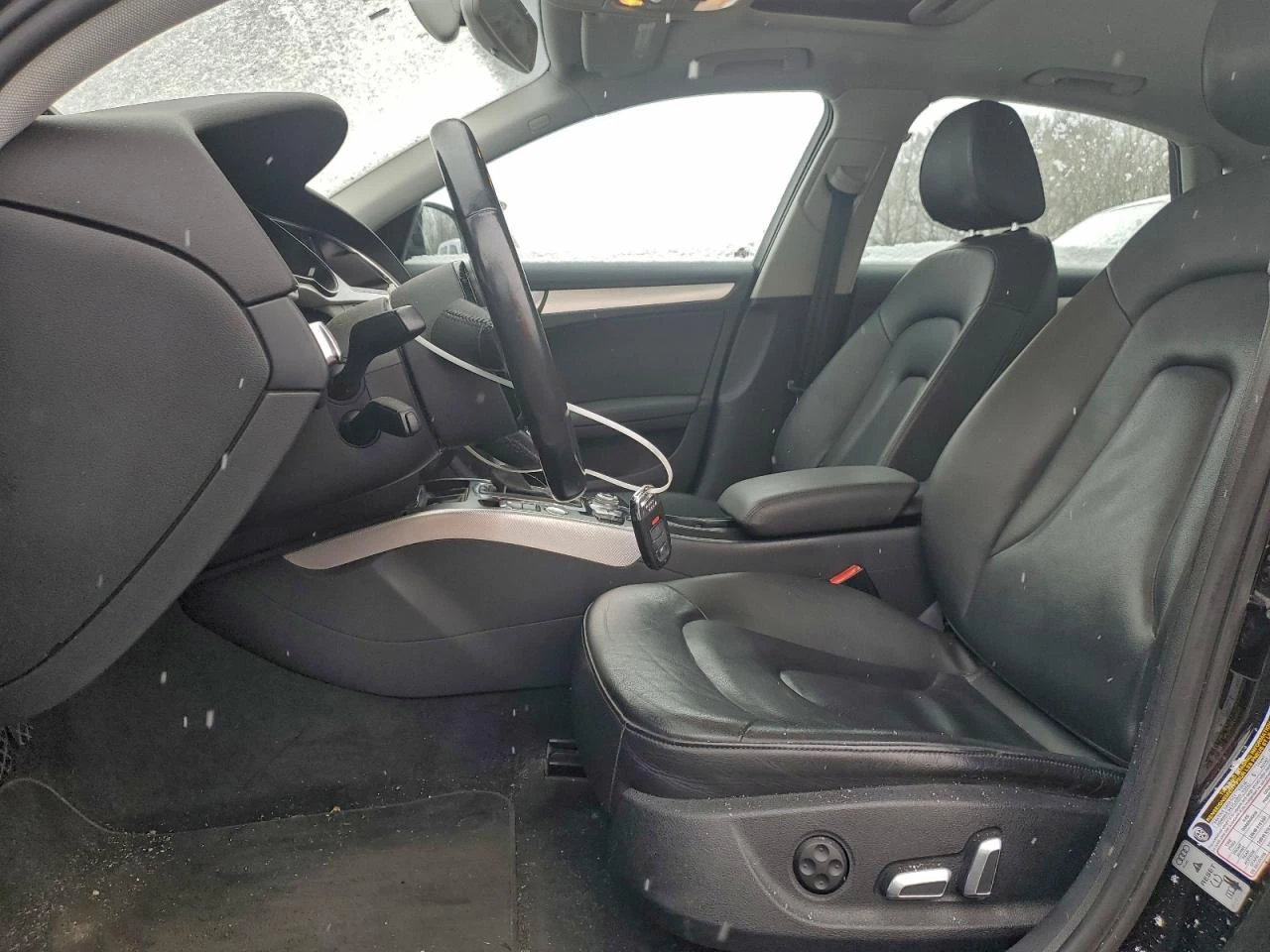 Audi A4 2.0l Premium S-Line, снимка 7 - Автомобили и джипове - 54430336