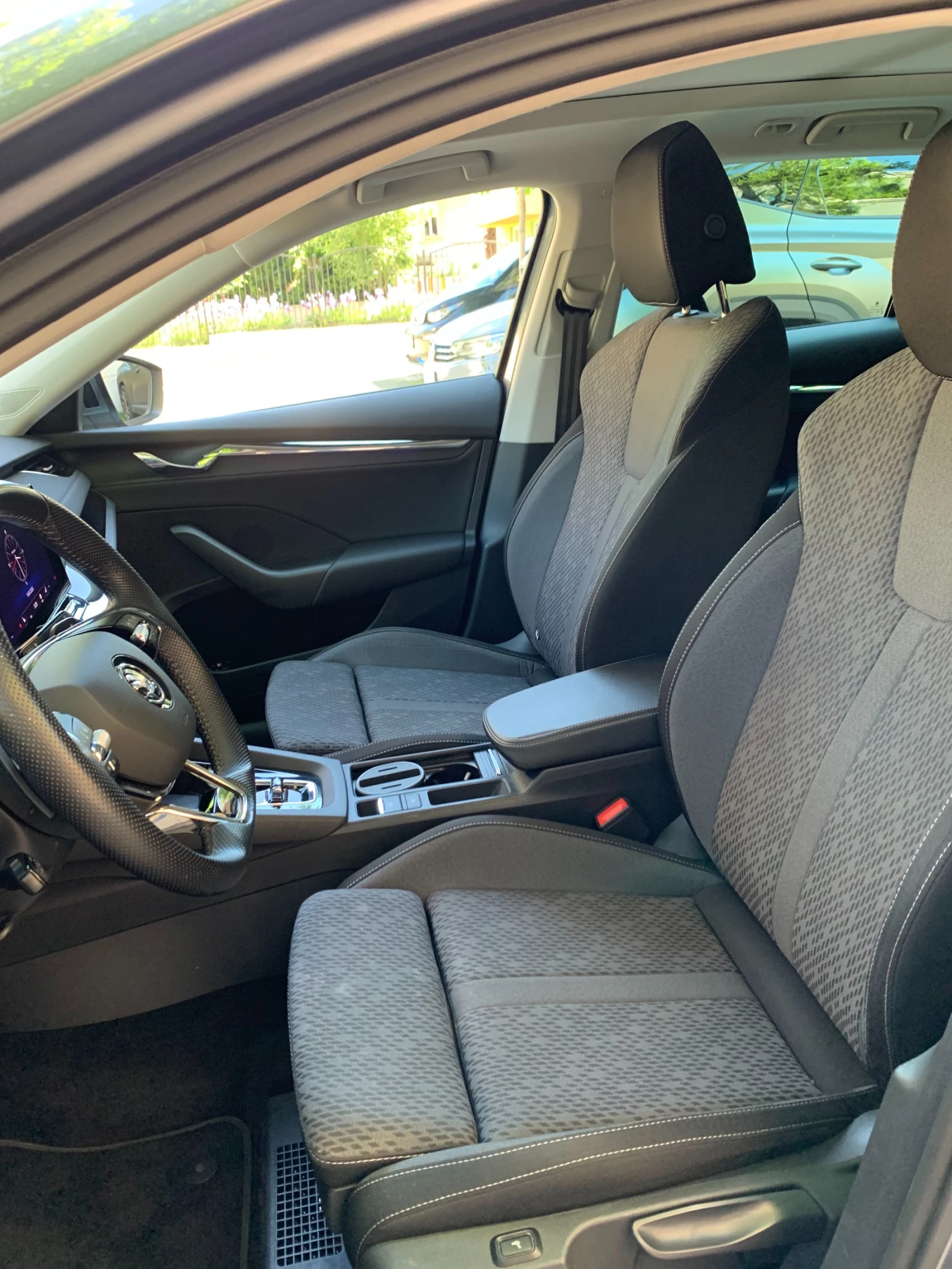 Skoda Octavia 2.0 TDI автоматик 7-степенна DSG скоростна кутия, снимка 12 - Автомобили и джипове - 54570972