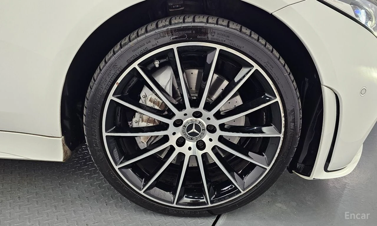 Mercedes-Benz CLS 400 d 4MATIC AMG LINE* BURMESTER* HEAD-UP* 360 CAM* , снимка 5 - Автомобили и джипове - 54929297