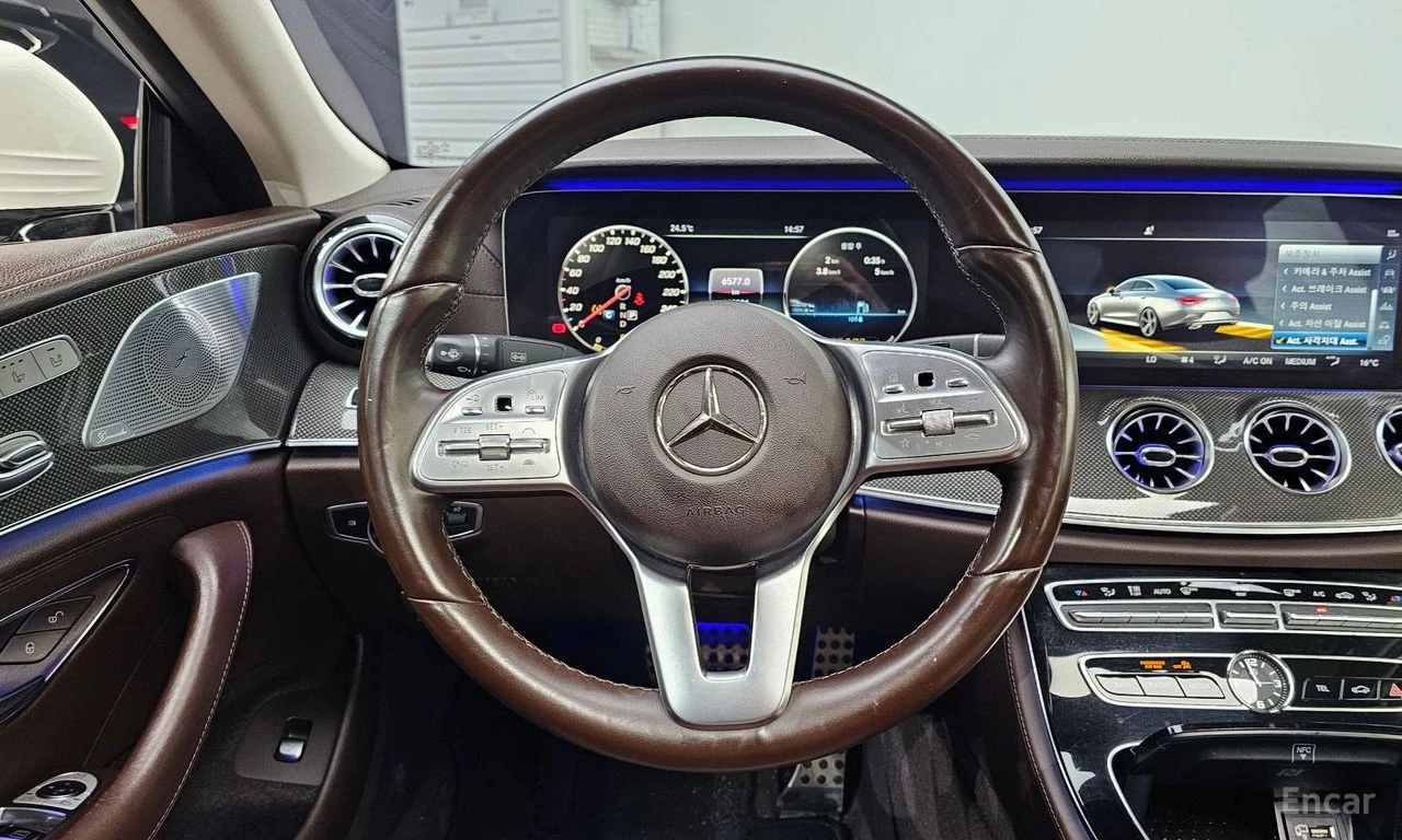 Mercedes-Benz CLS 400 d 4MATIC AMG LINE* BURMESTER* HEAD-UP* 360 CAM* , снимка 9 - Автомобили и джипове - 54929297
