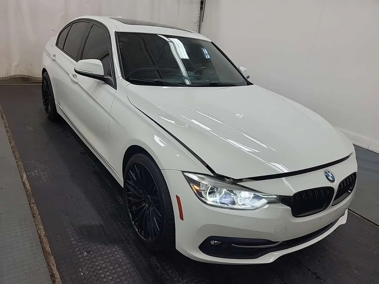 BMW 330 * ���������� * �� ���������������� | Mobile.bg � ����������� 3