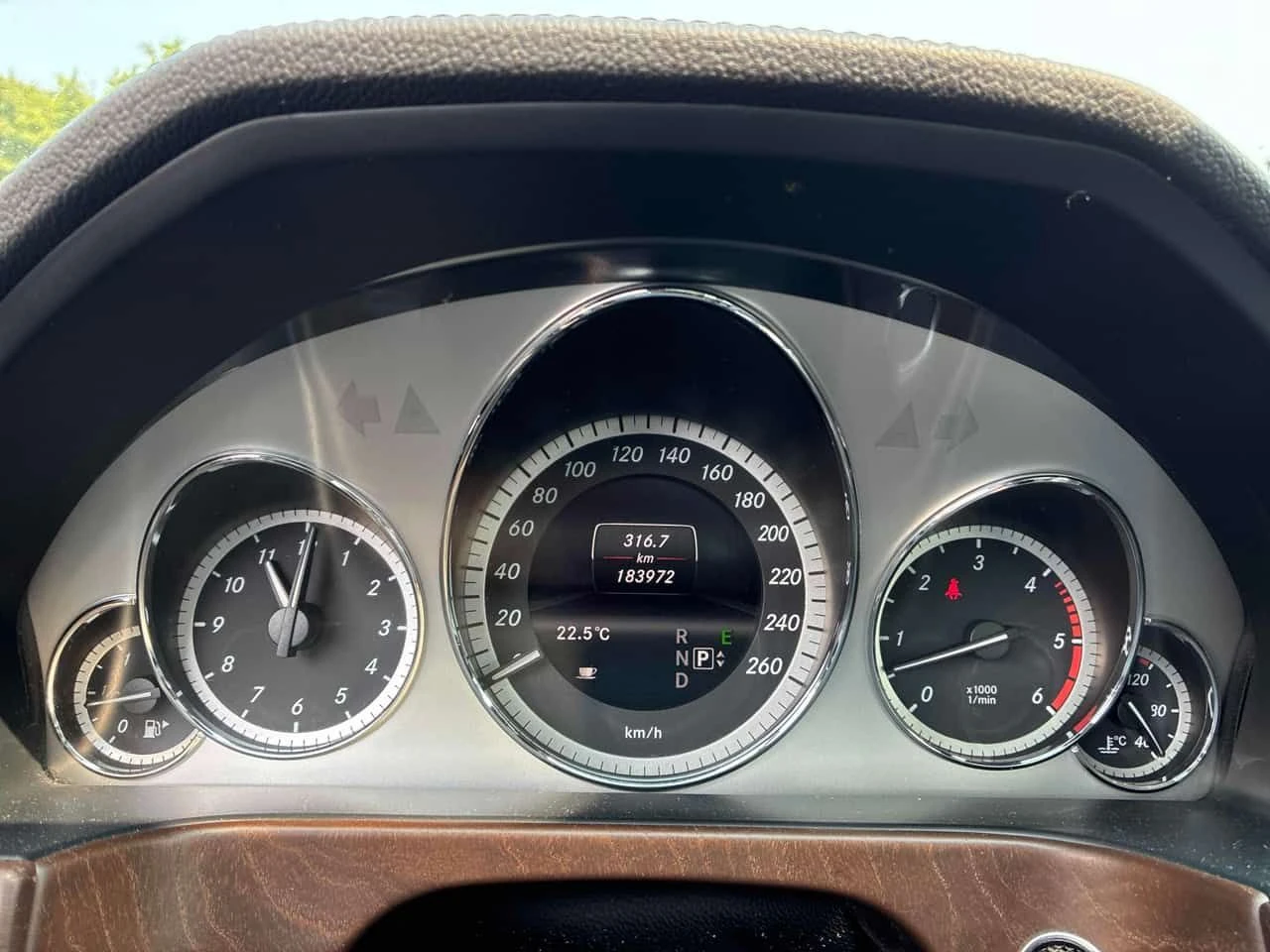 Mercedes-Benz E 350 * АВТОКРЕДИТ * ГЛАВНО ПРЕДСТАВИТЕСТВО * , снимка 9 - Автомобили и джипове - 55455508