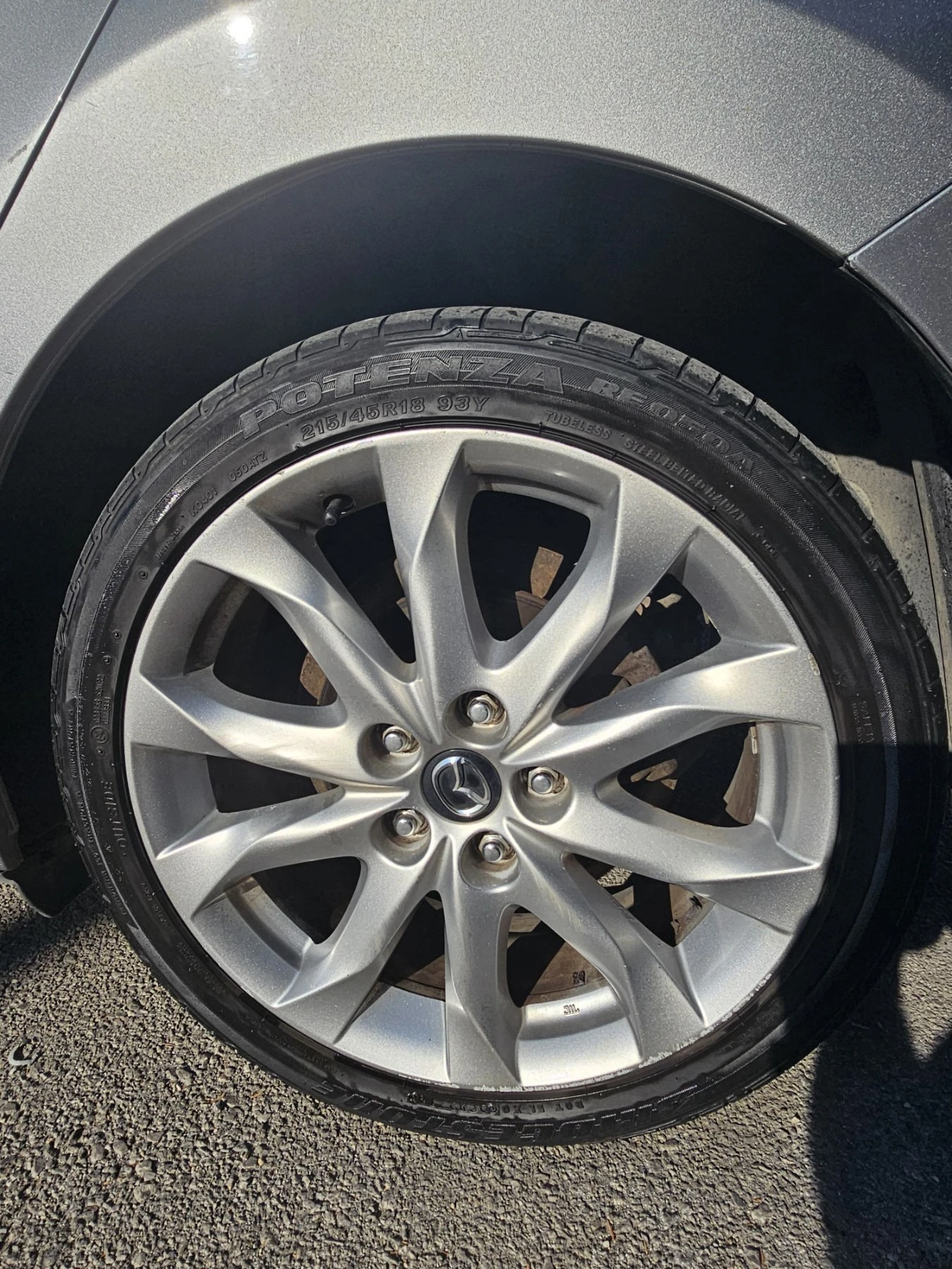 Mazda 3 2.2 Skyactive, снимка 16 - Автомобили и джипове - 55570008