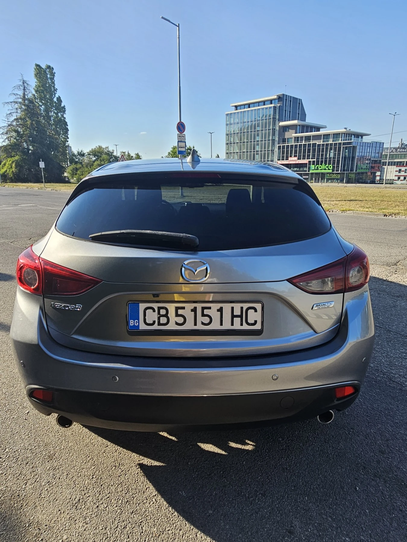 Mazda 3 2.2 Skyactive, снимка 3 - Автомобили и джипове - 55570008