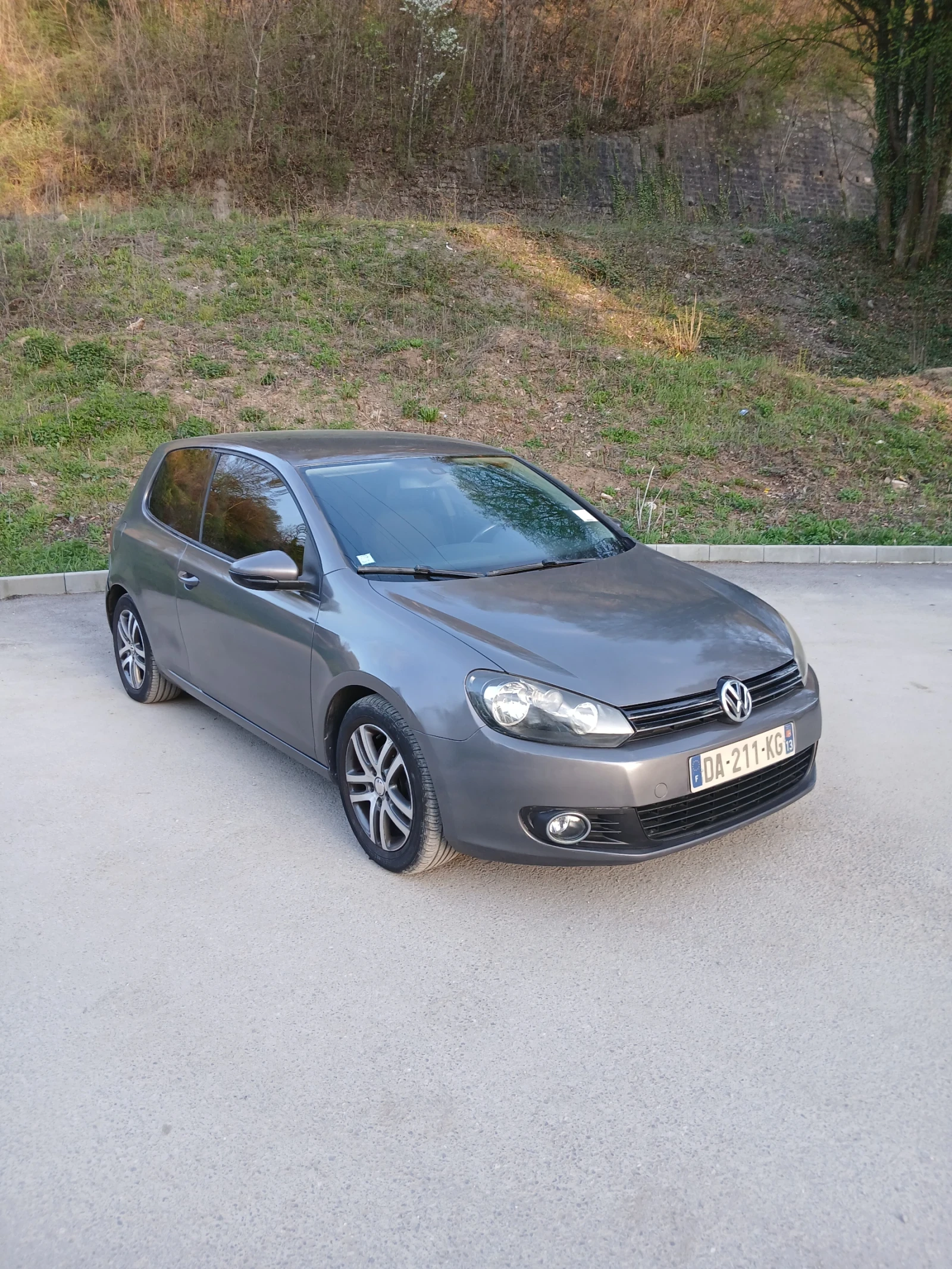 VW Golf 2.0TDI, снимка 10 - Автомобили и джипове - 55805191
