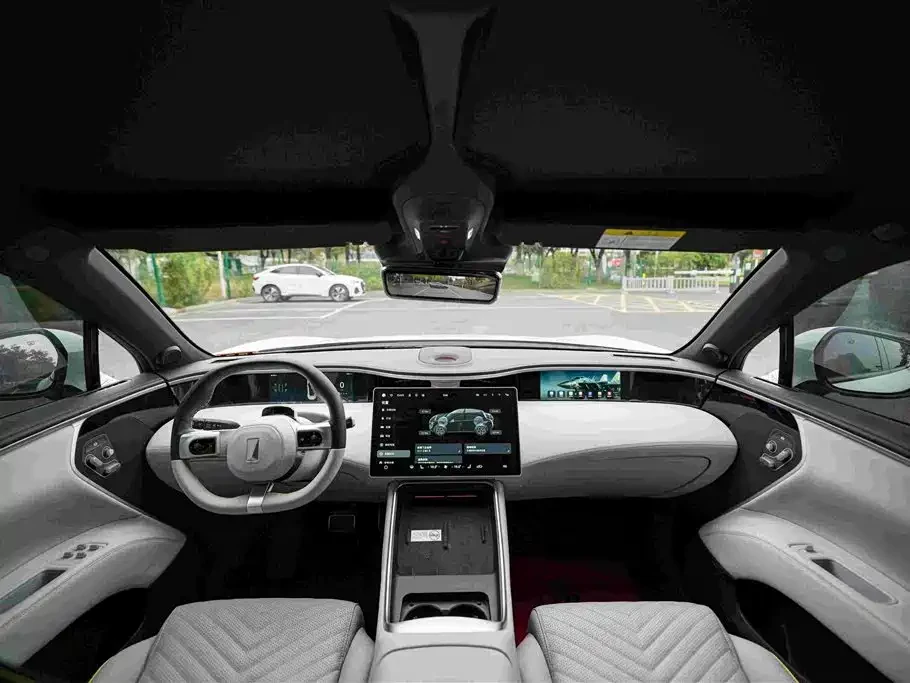 Avatr 11 2022 Long Range Dual Motor Luxury Edition 5-seater | Mobile.bg � ����������� 9