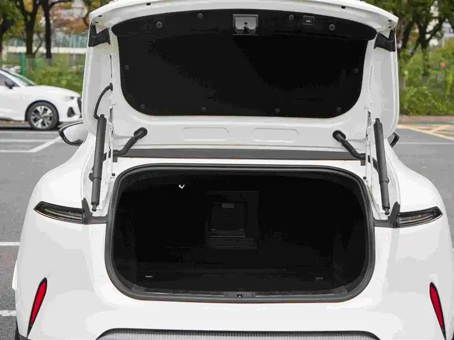 Avatr 11 2022 Long Range Dual Motor Luxury Edition 5-seater | Mobile.bg � ����������� 16