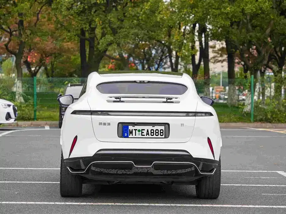 Avatr 11 2022 Long Range Dual Motor Luxury Edition 5-seater | Mobile.bg � ����������� 7