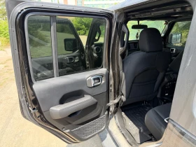 Jeep Wrangler 2.0 Sahara, снимка 11