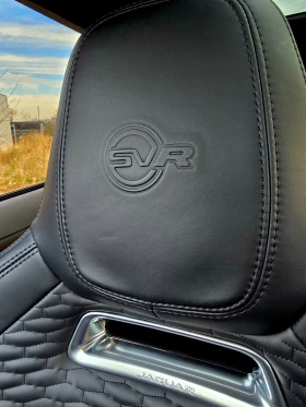 Jaguar F-PACE SVR P550 Facelift, снимка 11
