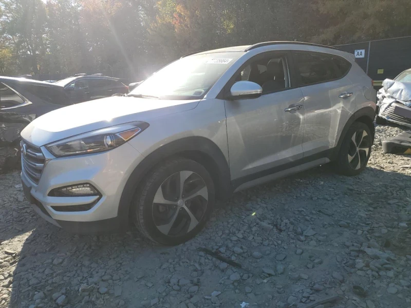 Hyundai Tucson VALUE, снимка 4 - Автомобили и джипове - 48114056