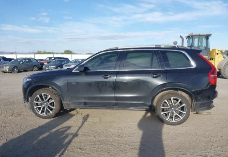 Volvo Xc90, снимка 4 - Автомобили и джипове - 48346124