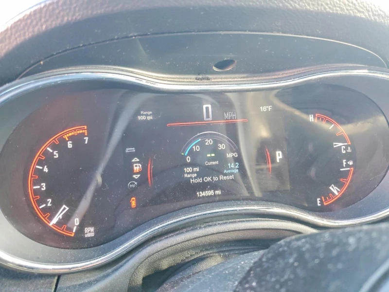 Dodge Durango R/T* 5.7* V8* 8ZF* ПОДГРЕВ* КАМЕРА* КЕЙЛЕС* LANE* , снимка 8 - Автомобили и джипове - 53528059